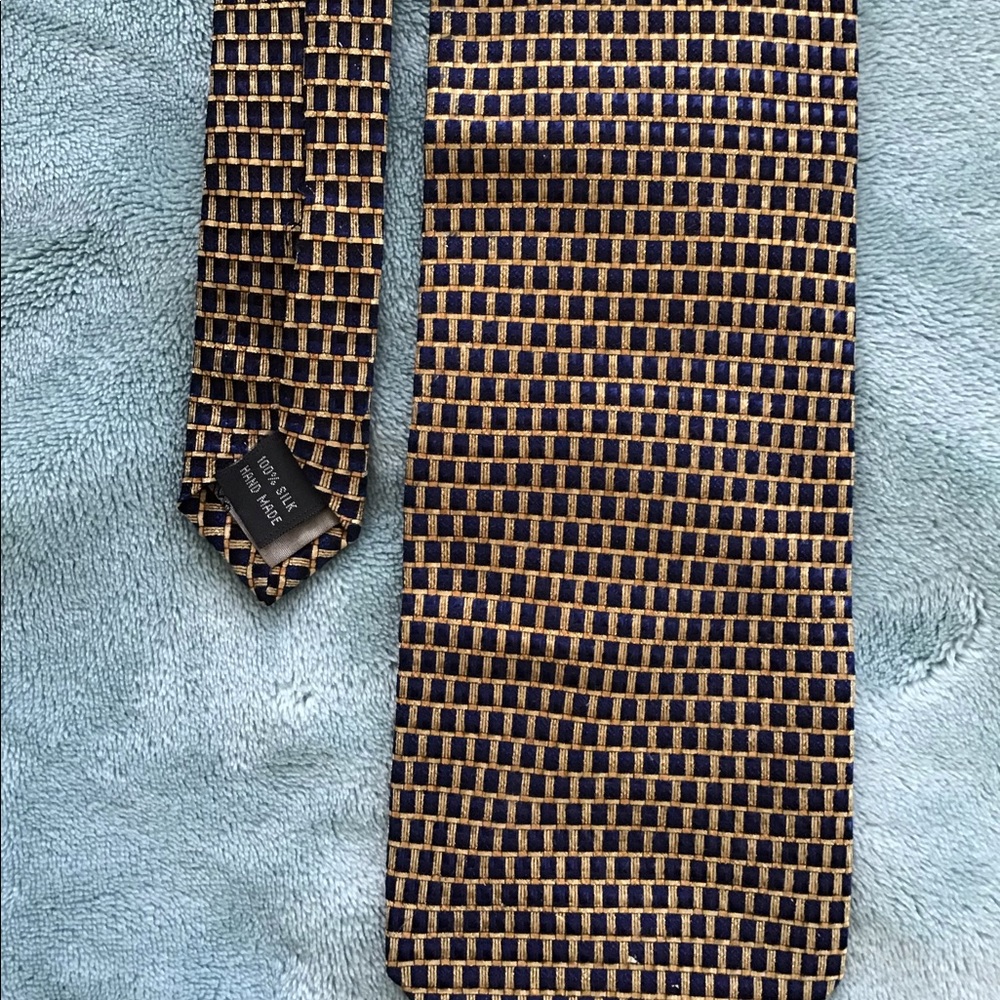 Tesoro Rosso Designer Necktie